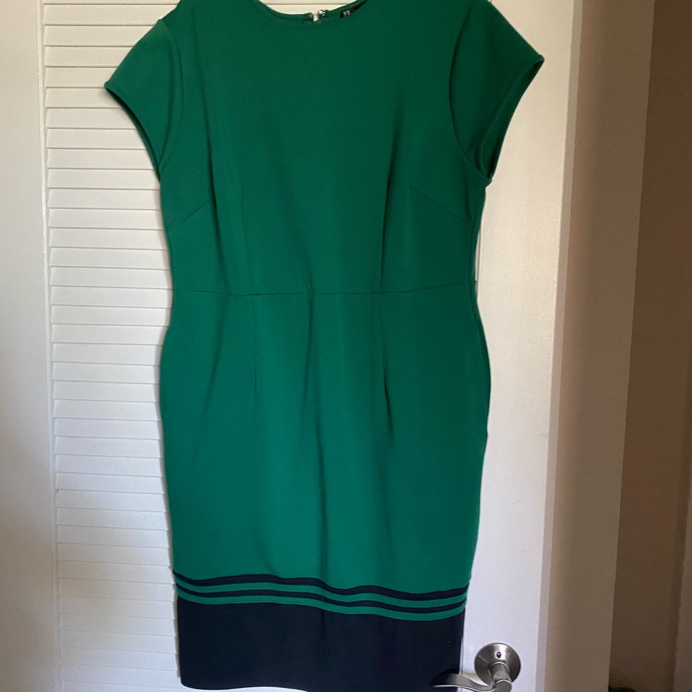 Green and blue knit dress with pockets!